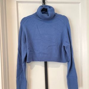 Zara blue cropped sweater